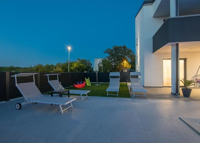 Apartment Aurora Island Krk Malinska
